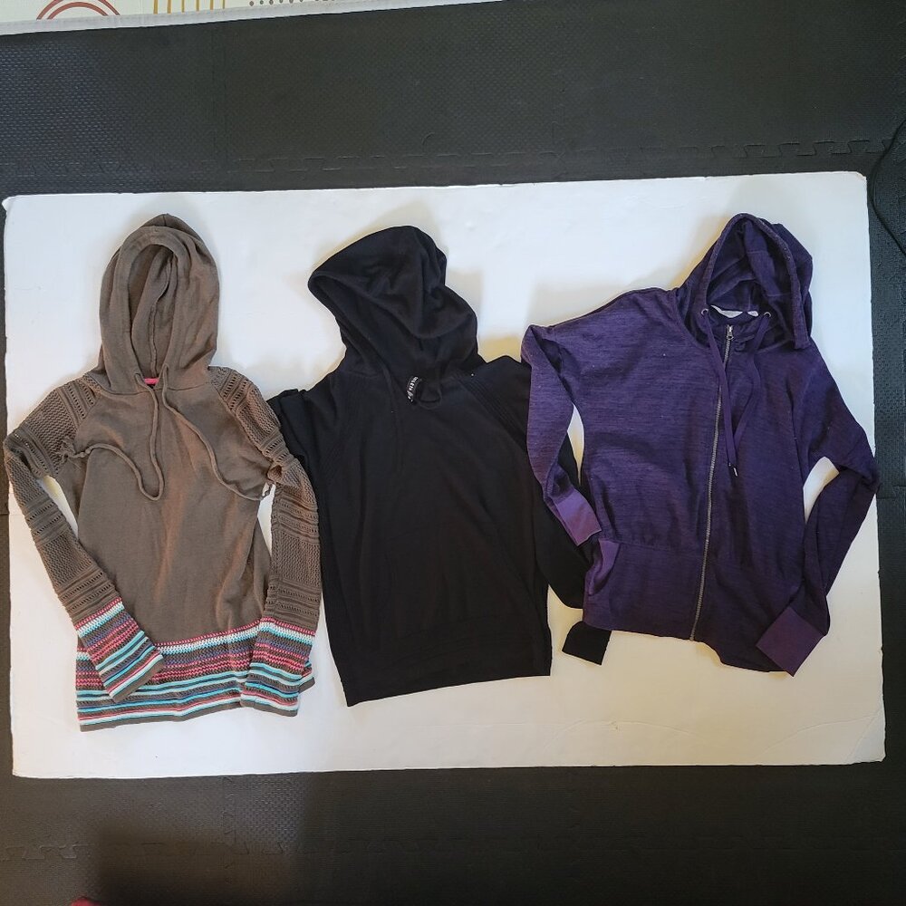 Lot Bundle of Three Athleta Sweathers Pull Over Zip Up, Size XS and XXS